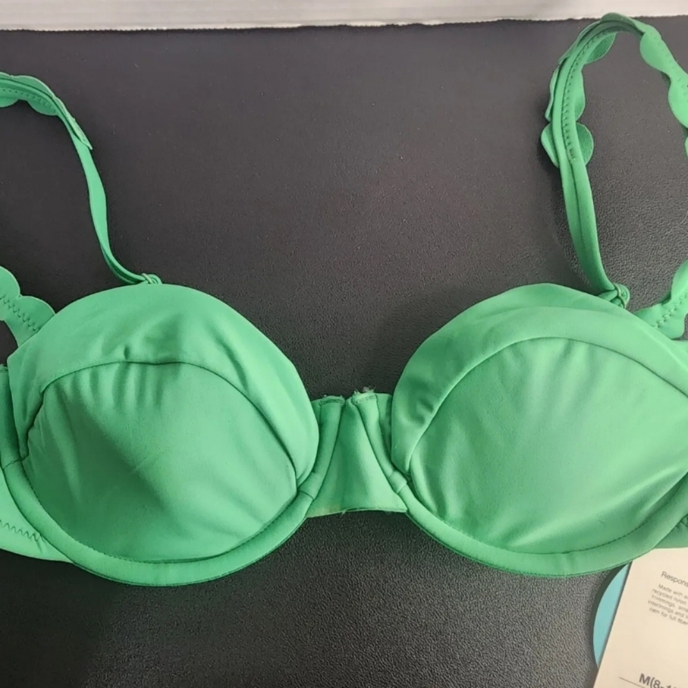 Rhode Women's Size Medium (8 - 10) Bikini Swim Top Underwire Scallop Edge Green